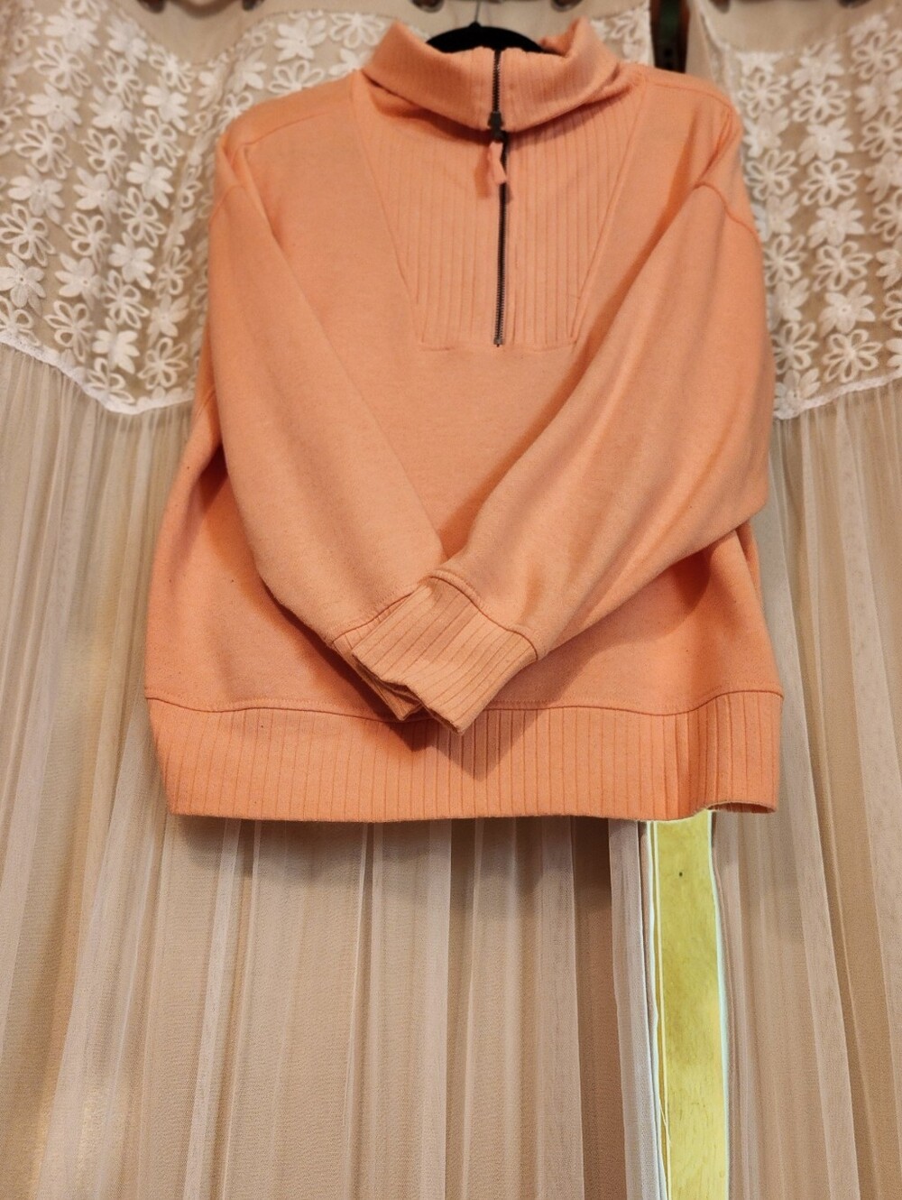 Maurices Sweatshirt L